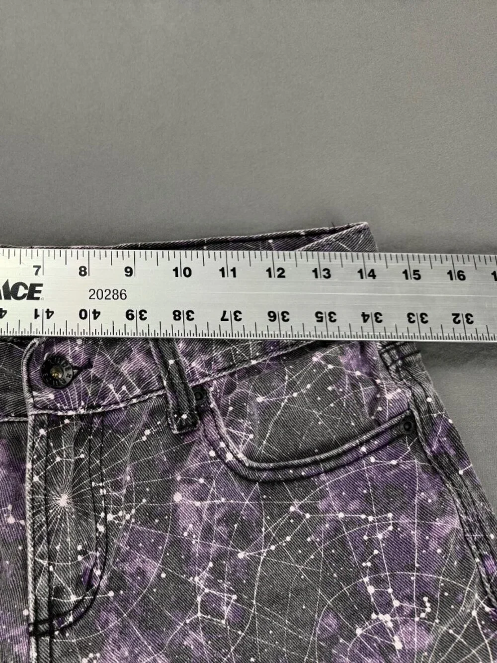 XXX RUDE Purple Constellation Skinny Shorts Size 28W X 13L Cotton Spandex